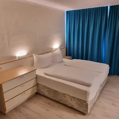 B99 Hotel 3*