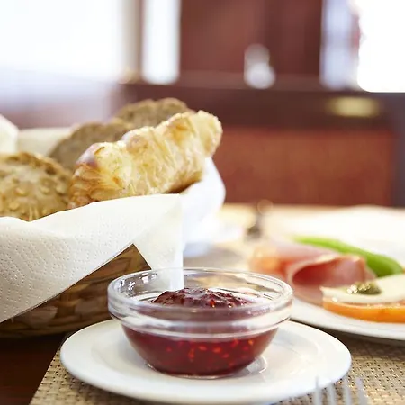 B99 3* Offenbach am Main