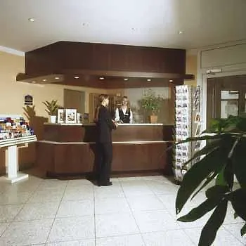 法兰克福奥芬巴赫市郁金香酒店 3*