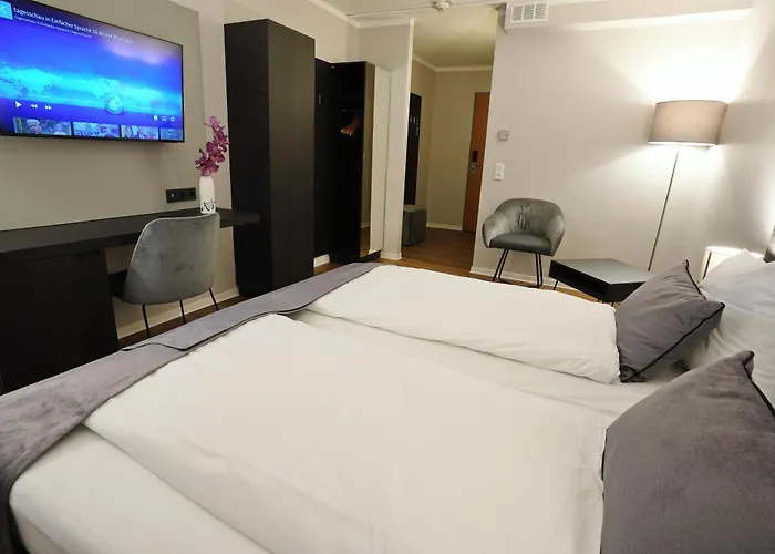 B99 3* Offenbach am Main